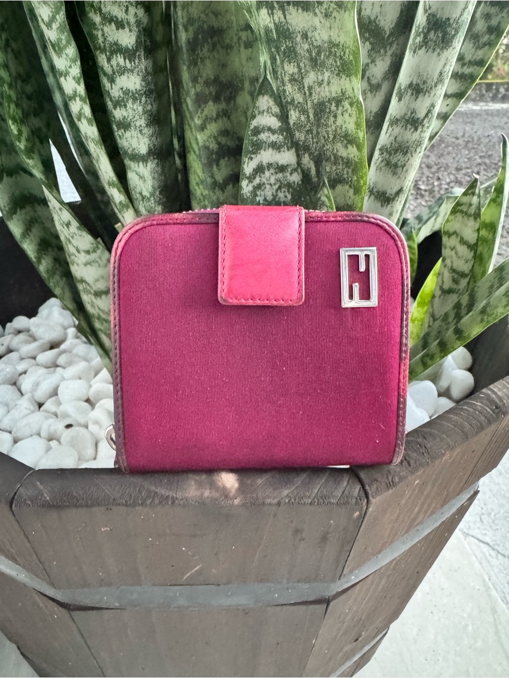 Fendi Authentic Magenta Canvas & Leather Compact Zip Wallet Made in Italy